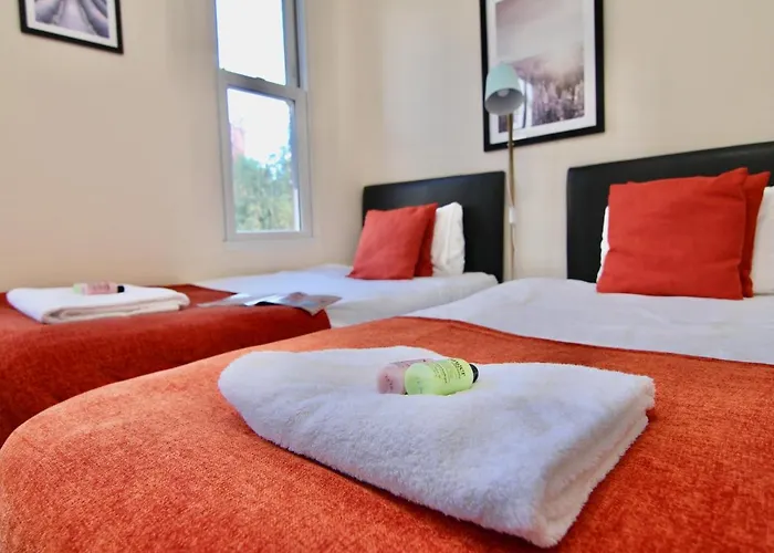 Lovely Twin Bed Studio Near Coventry Shopping Centre